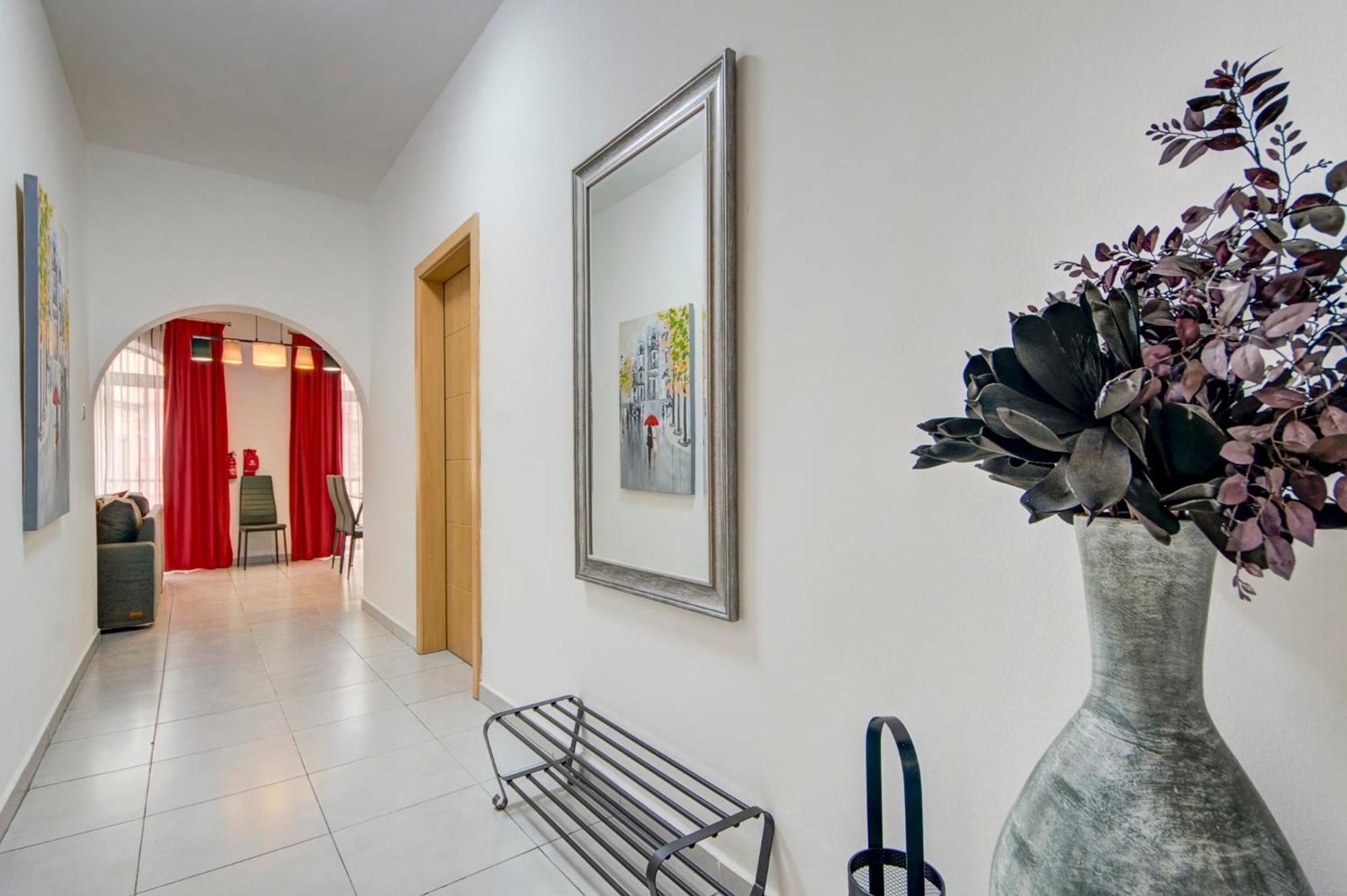 St Julians Apartment 1 Сент Джулианс Экстерьер фото
